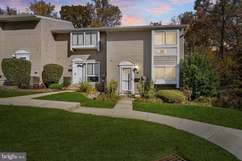 1240 G Gemini Dr #95, Annapolis, MD 21403