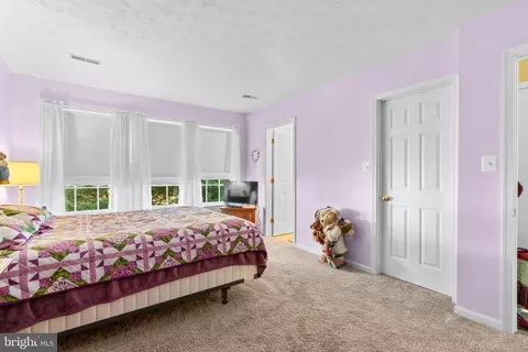 Bedroom - 216 Seneca Ter, Pasadena, MD 21122 photo 3 of 5