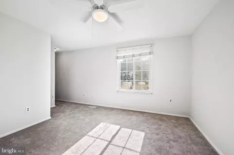 3619 Robin Air Ct, Pasadena, MD 21122 photo 21