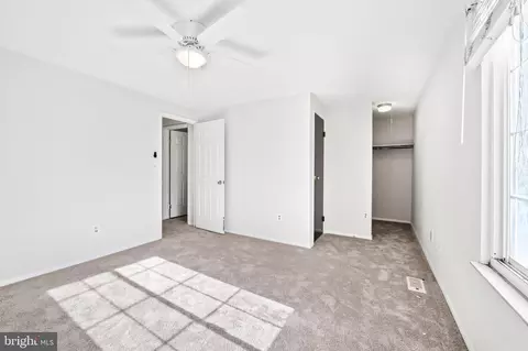 3619 Robin Air Ct, Pasadena, MD 21122 photo 23
