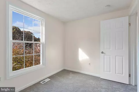 3562 Laurel View Ct, Laurel, MD 20724 photo 11