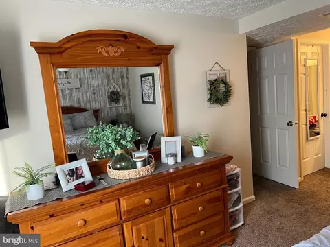 Bedroom - 8030 H Abbey Ct #H, Pasadena, MD 21122 photo 2 of 7