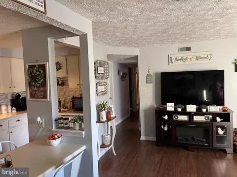 Other - 8030 H Abbey Ct #H, Pasadena, MD 21122 photo 4 of 8