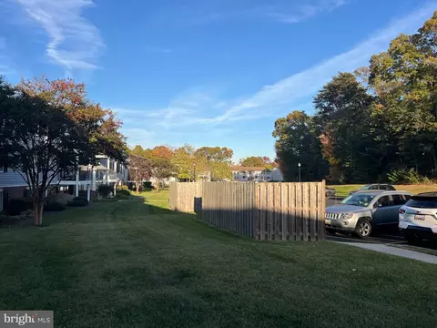 Exterior - 8030 H Abbey Ct #H, Pasadena, MD 21122 photo 3 of 5