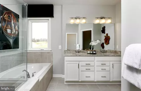233 Mainstream Dr, Laurel, MD 20724 photo 8