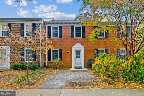 7 Georgetown Ct #1-7, Annapolis, MD 21403