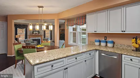 Kitchen - 1677 Bayside Beach Rd, Pasadena, MD 21122 photo 3 of 7