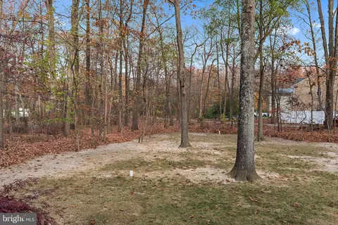 Exterior - 1677 Bayside Beach Rd, Pasadena, MD 21122 photo 14 of 17