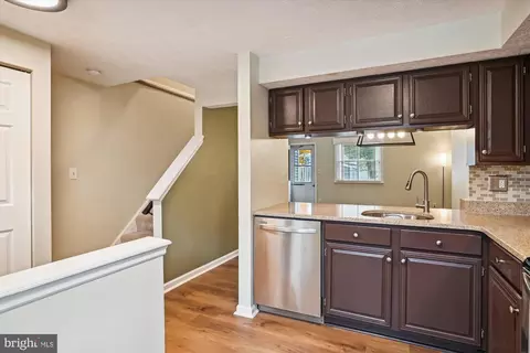 Entry Way - 3629 Handel Ct, Pasadena, MD 21122 photo 3 of 10