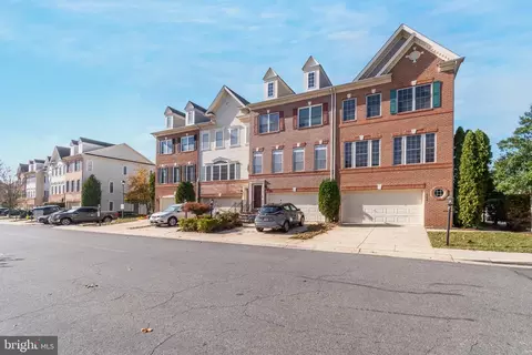 2499 Cheyenne Dr #66, Gambrills, MD 21054