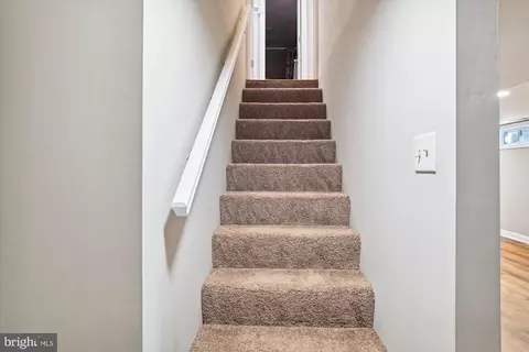 Entry Way - 111 Boyd Dr, Annapolis, MD 21403 photo 5 of 5