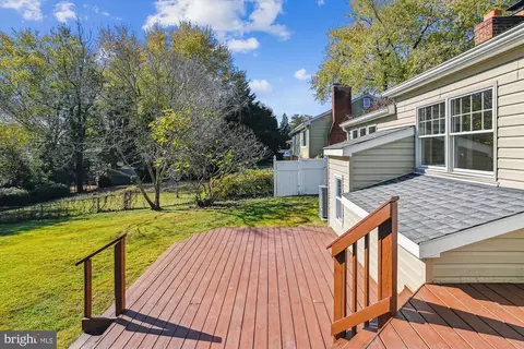 Exterior - 111 Boyd Dr, Annapolis, MD 21403 photo 12 of 18