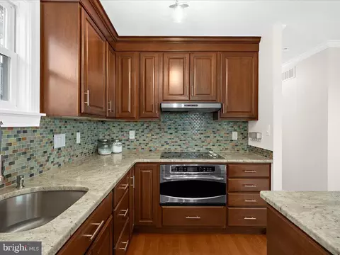 113 Granada Rd, Pasadena, MD 21122 photo 11