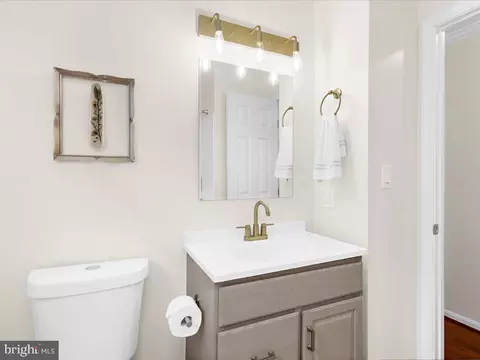 113 Granada Rd, Pasadena, MD 21122 photo 20