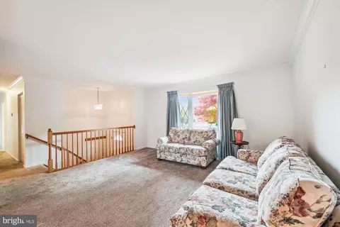 Living - 308 Granada Rd, Pasadena, MD 21122 photo 2 of 4