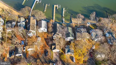 View/Area - 7019 Bay Front Dr, Annapolis, MD 21403 photo 6 of 13