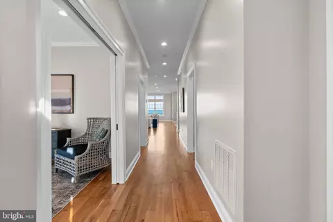 Entry Way - 7019 Bay Front Dr, Annapolis, MD 21403 photo 1 of 2