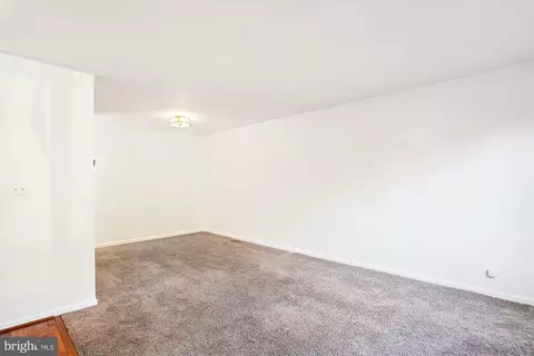 1113 Holmespun Dr, Pasadena, MD 21122 photo 12