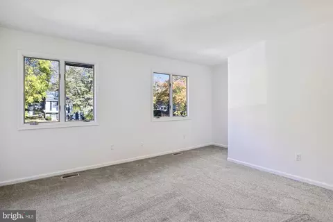 1113 Holmespun Dr, Pasadena, MD 21122 photo 19
