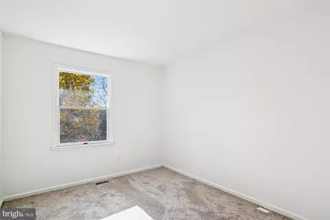 1113 Holmespun Dr, Pasadena, MD 21122 photo 27