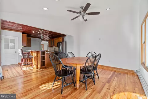 712 Powhatan Beach Rd E, Pasadena, MD 21122 photo 25