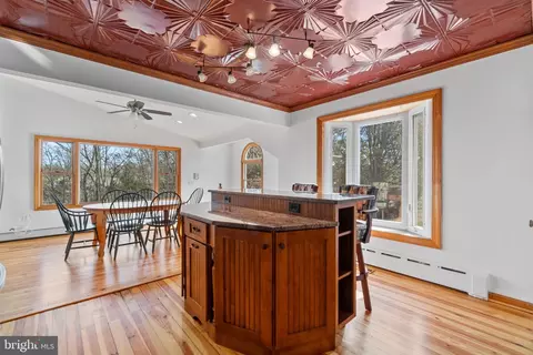 712 Powhatan Beach Rd E, Pasadena, MD 21122 photo 27