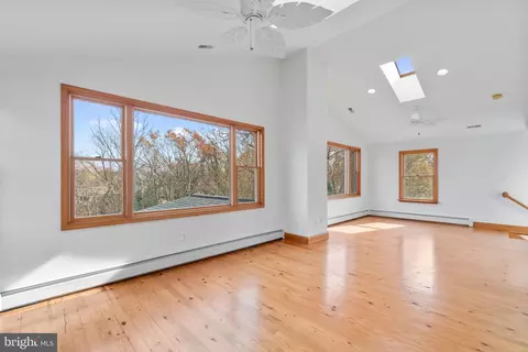 712 Powhatan Beach Rd E, Pasadena, MD 21122 photo 14