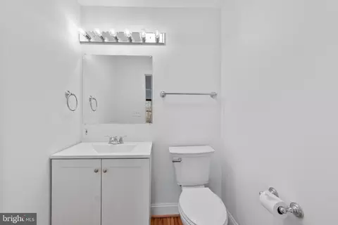 712 Powhatan Beach Rd E, Pasadena, MD 21122 photo 36