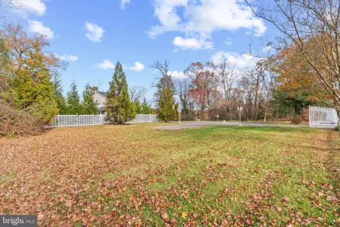 712 Powhatan Beach Rd E, Pasadena, MD 21122 photo 7