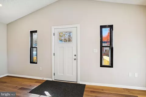 2211 Shore Dr, Edgewater, MD 21037 photo 3