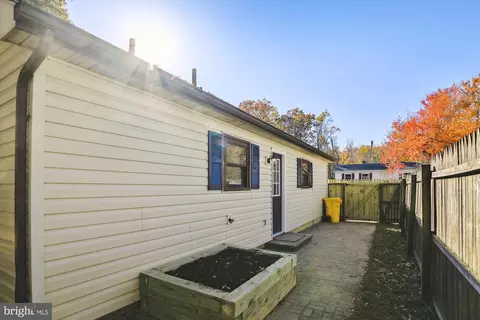 2211 Shore Dr, Edgewater, MD 21037 photo 19