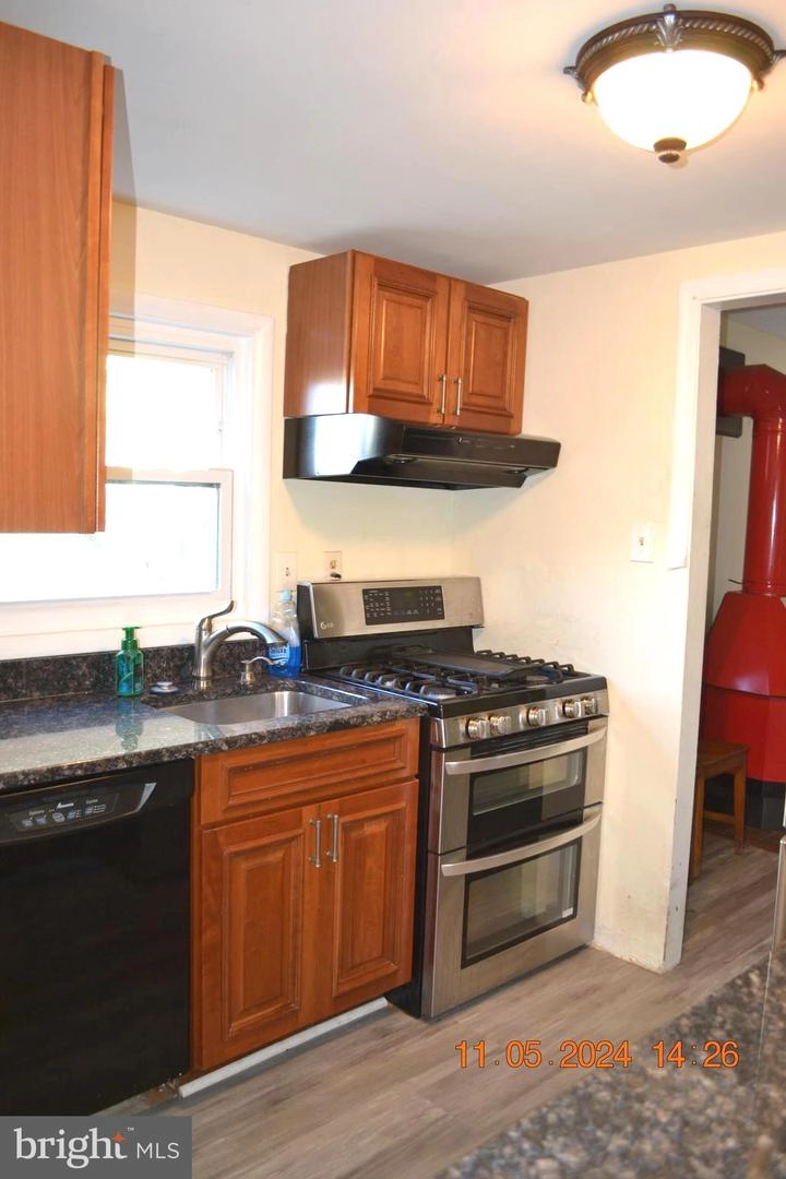 165 Seagull Dr, Pasadena, MD 21122 photo 7