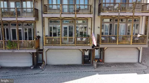 7016 Clinton Ct #22A, Annapolis, MD 21403