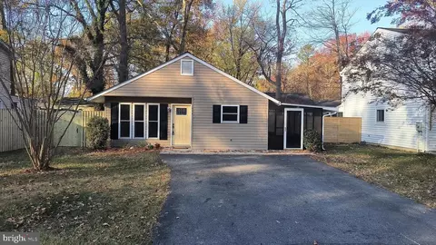 654 Emmett Pl, North Beach, MD 20714