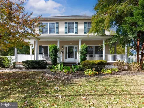 306 S Hammonds Ferry Rd, Linthicum Heights, MD 21090