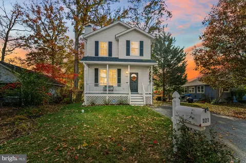 321 Cedar Grove Rd, Edgewater, MD 21037