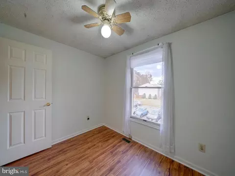 Bedroom - 8077 Croydon Way, Pasadena, MD 21122 photo 12 of 13