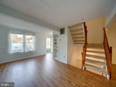 Living - 8077 Croydon Way, Pasadena, MD 21122 photo 3 of 4