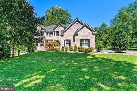 Exterior - 709 Sonne Dr, Annapolis, MD 21401 photo 1 of 7
