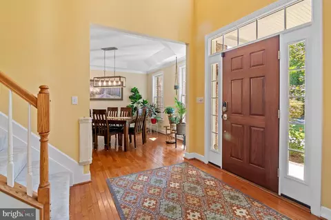 Entry Way - 709 Sonne Dr, Annapolis, MD 21401 photo 2 of 16