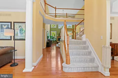 Entry Way - 709 Sonne Dr, Annapolis, MD 21401 photo 3 of 16