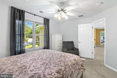 Bedroom - 709 Sonne Dr, Annapolis, MD 21401 photo 9 of 11