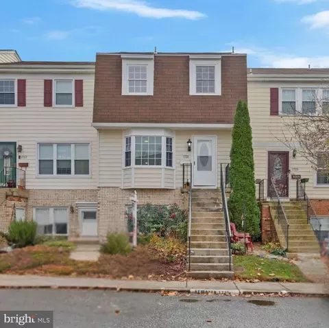 1721 E Bancroft Ln, Crofton, MD 21114 photo 13