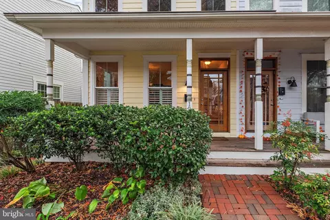 123 Chesapeake Ave, Annapolis, MD 21403