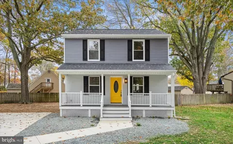 1241 Avalon Blvd, Shady Side, MD 20764