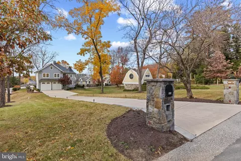Exterior - 530 Edgewater Rd, Pasadena, MD 21122 photo 1 of 5