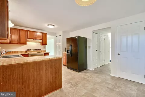 Entry Way - 7712 Tobruk Ct, Hanover, MD 21076 photo 1 of 1