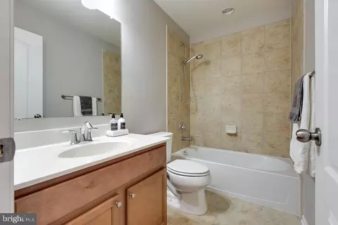 7112 River Birch Dr, Hanover, MD 21076 photo 34