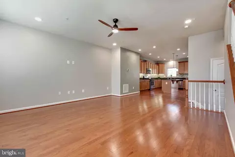 7112 River Birch Dr, Hanover, MD 21076 photo 13