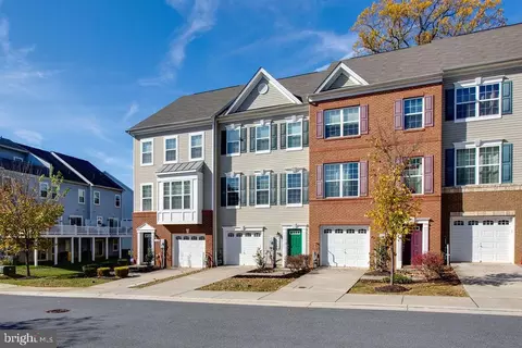 7112 River Birch Dr, Hanover, MD 21076 photo 2